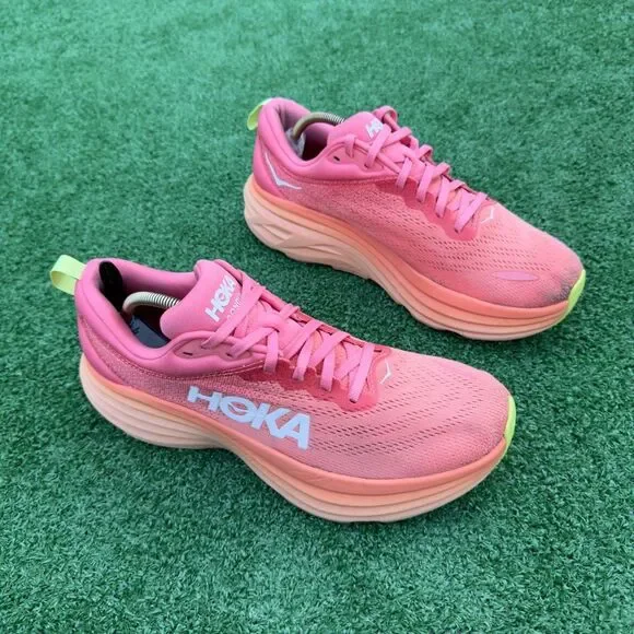HOKA ONE ONE BONDI 8 - Women’s Running Shoes - SIZE 9.5B - Picture 1 of 10